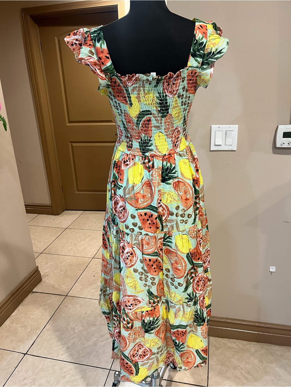 Smocked Square-Neck Maxi Dress in Yellow & Coral Tropical Print - Picture 6 of 7